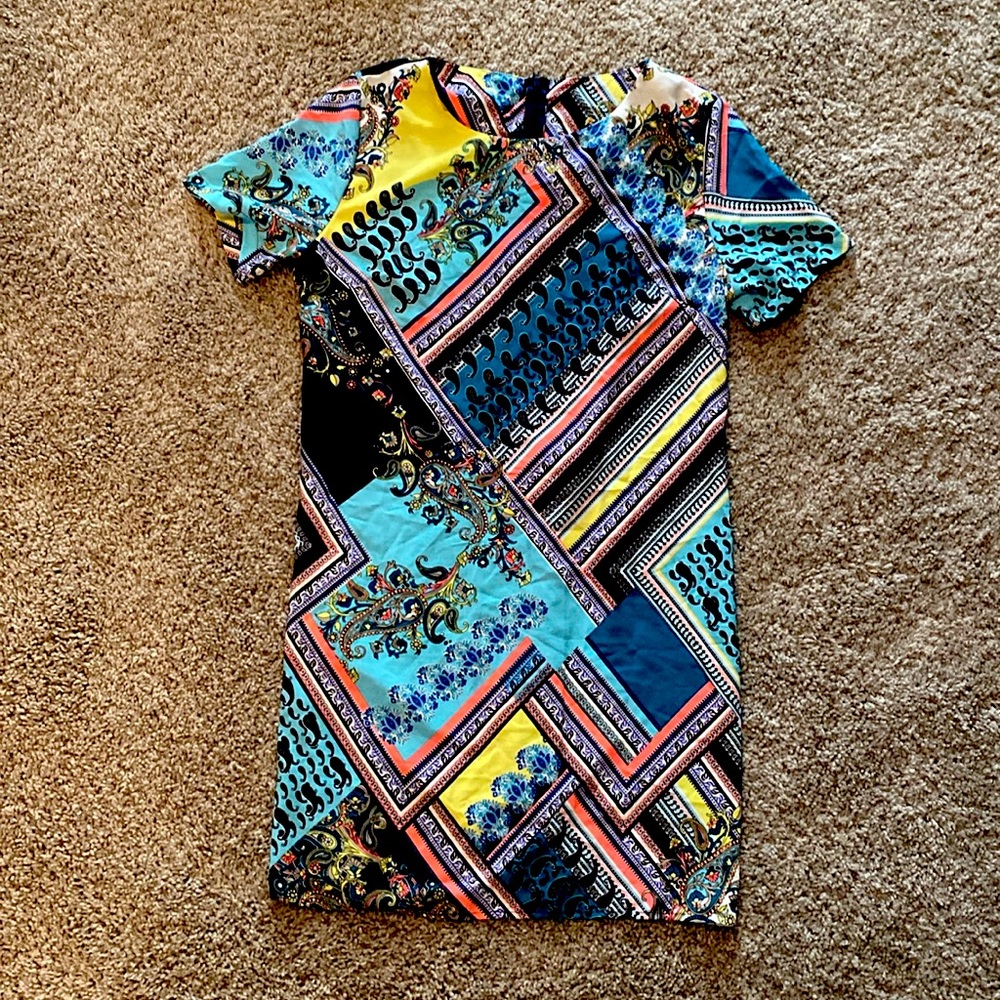 Victoria + Sophia dress. resort wear, preppy psychedelia, multi-colored. Medium.